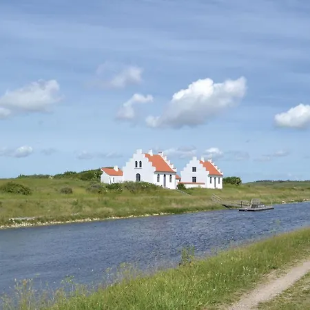 2 Bedroom Awesome In *