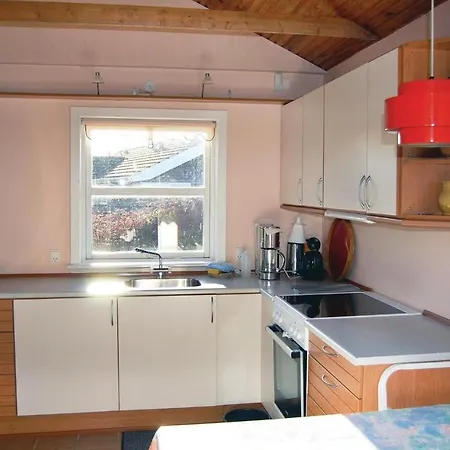 Tolles Haus Mit 2 Schlafzimmern In Ferienhaus Logstor